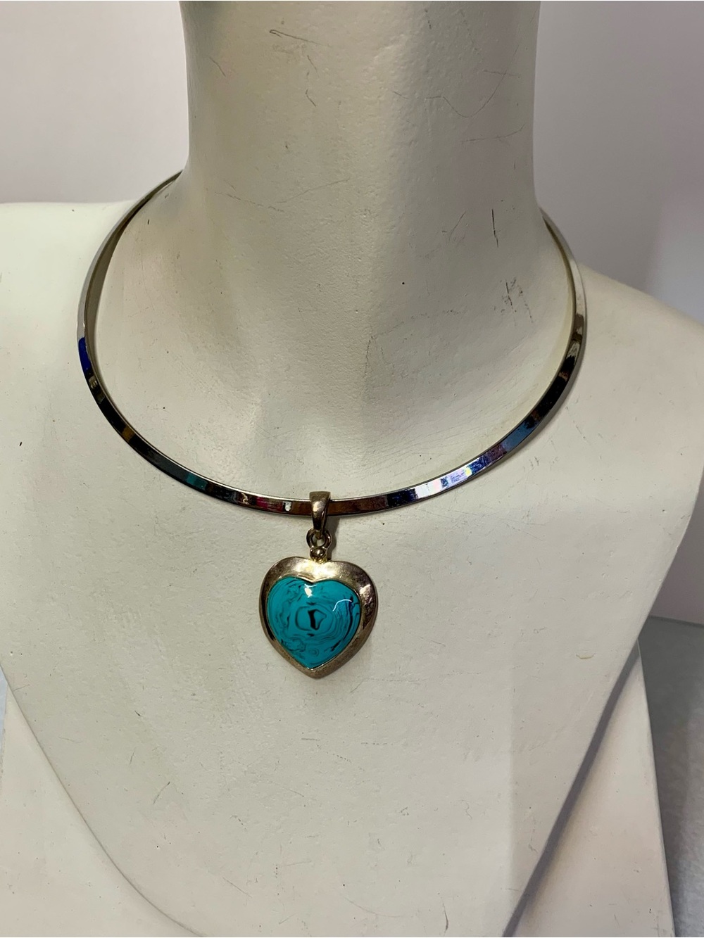 Vintage Silver Tone Faux Turquoise Heart Pendant Collar Choker Necklace Set 16"